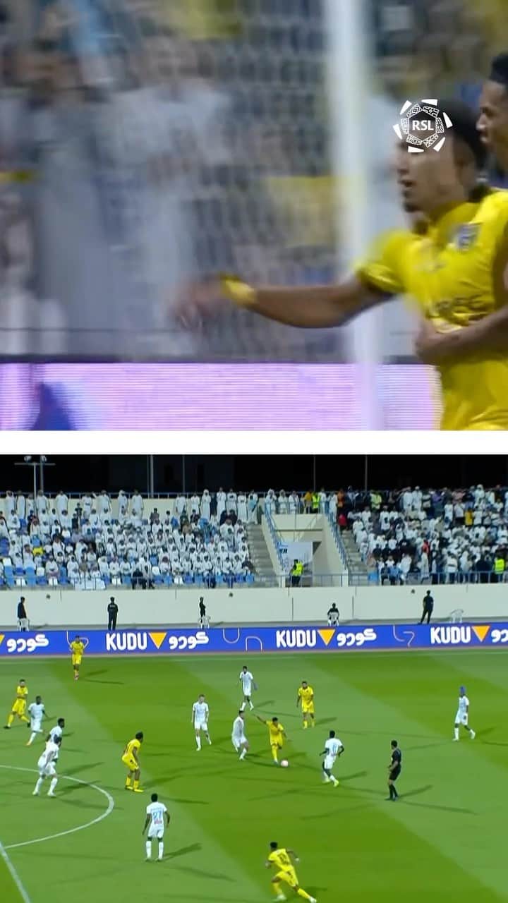 マテウス・ドス・サントス・カストロのインスタグラム：「@mateuscastro10 🤝 scoring from outside the box 🎯  #yallaRSL #RoshnSaudiLeague」