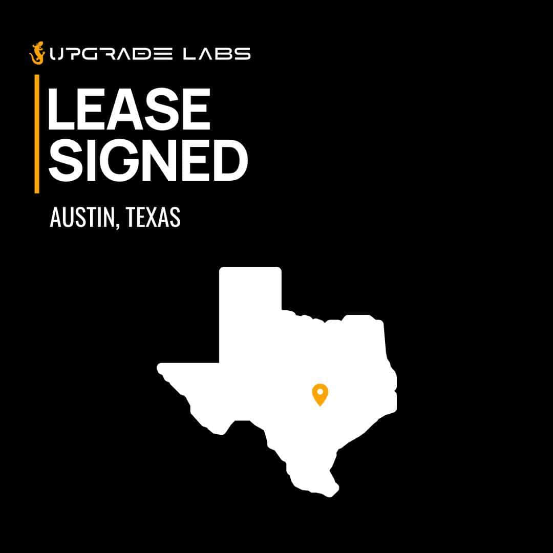 デイヴ・アスプリーさんのインスタグラム写真 - (デイヴ・アスプリーInstagram)「I got a place in Austin to help new franchisees open an Upgrade Labs location 👀 It’s exciting to announce that we've secured a lease for an Upgrade Labs location right here in Austin, TX. Prepare to witness the evolution of biohacking like never before. Follow @upgradelabs5thstreet as we embark on this journey to create the ultimate haven for performance, recovery, and cognitive enhancement. Get ready to upgrade your health and unleash your full potential! 💪🔥  #UpgradeLabs #biohacking #bioahackers #UnlockYourPotential #AustinTexas #Austin #Texas #upgrade #upgradelabs5thstreet」9月1日 7時01分 - dave.asprey