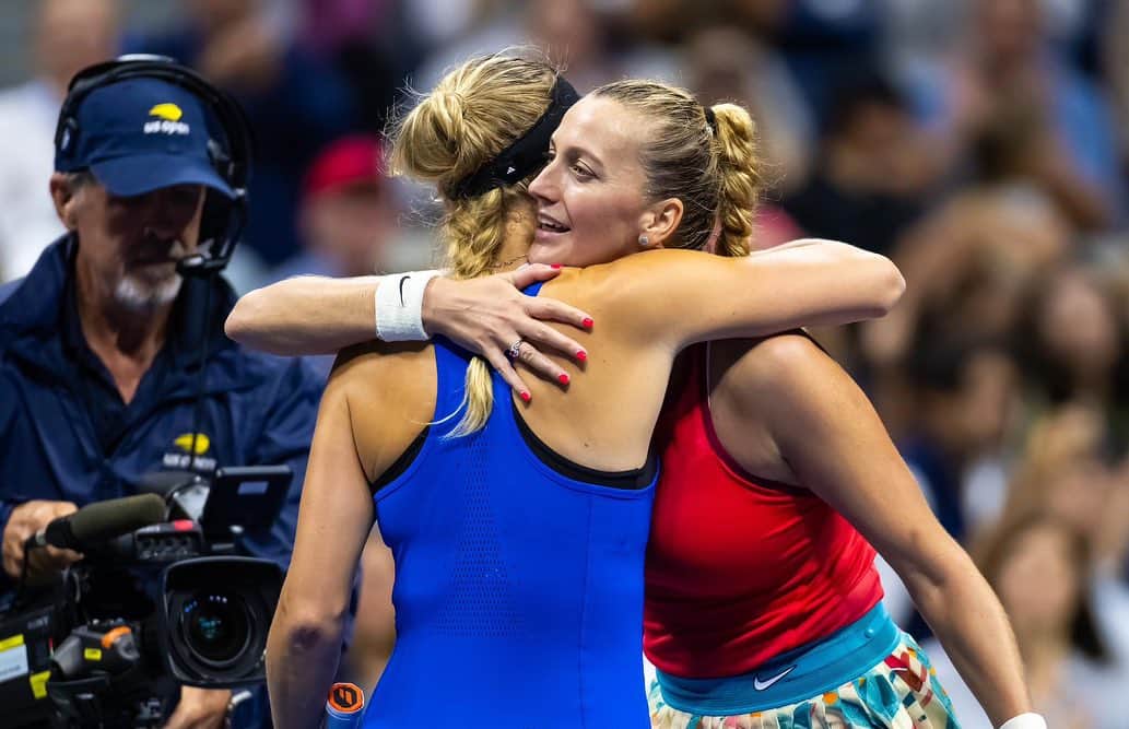 PetraKvitovaのインスタグラム：「It was like she never went away.  Congrats on a great match @carowozniacki 👏  Wasn't the happiest of US swings for me but I am taking it in my stride and always trying to find a bright side. See you soon NYC and thank you for your support, always ♥️」
