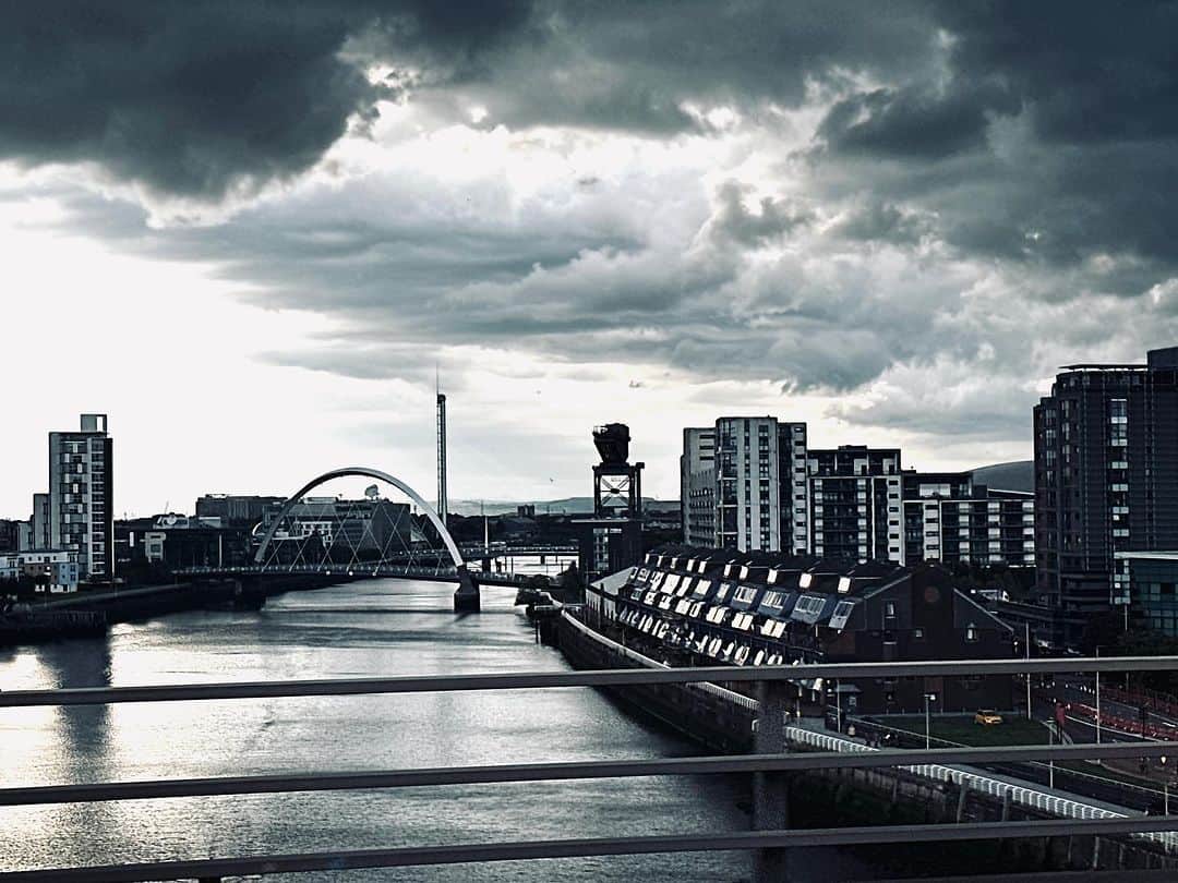トム・デロングさんのインスタグラム写真 - (トム・デロングInstagram)「Hello Glasgow @blink182」9月1日 2時52分 - tomdelonge