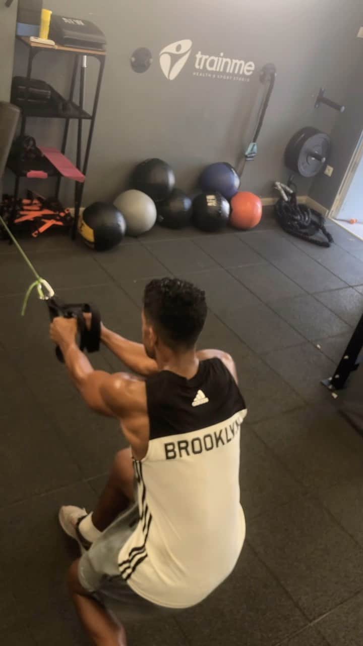 フェルナンド・ティッソーネのインスタグラム：「TRAINME !!!」