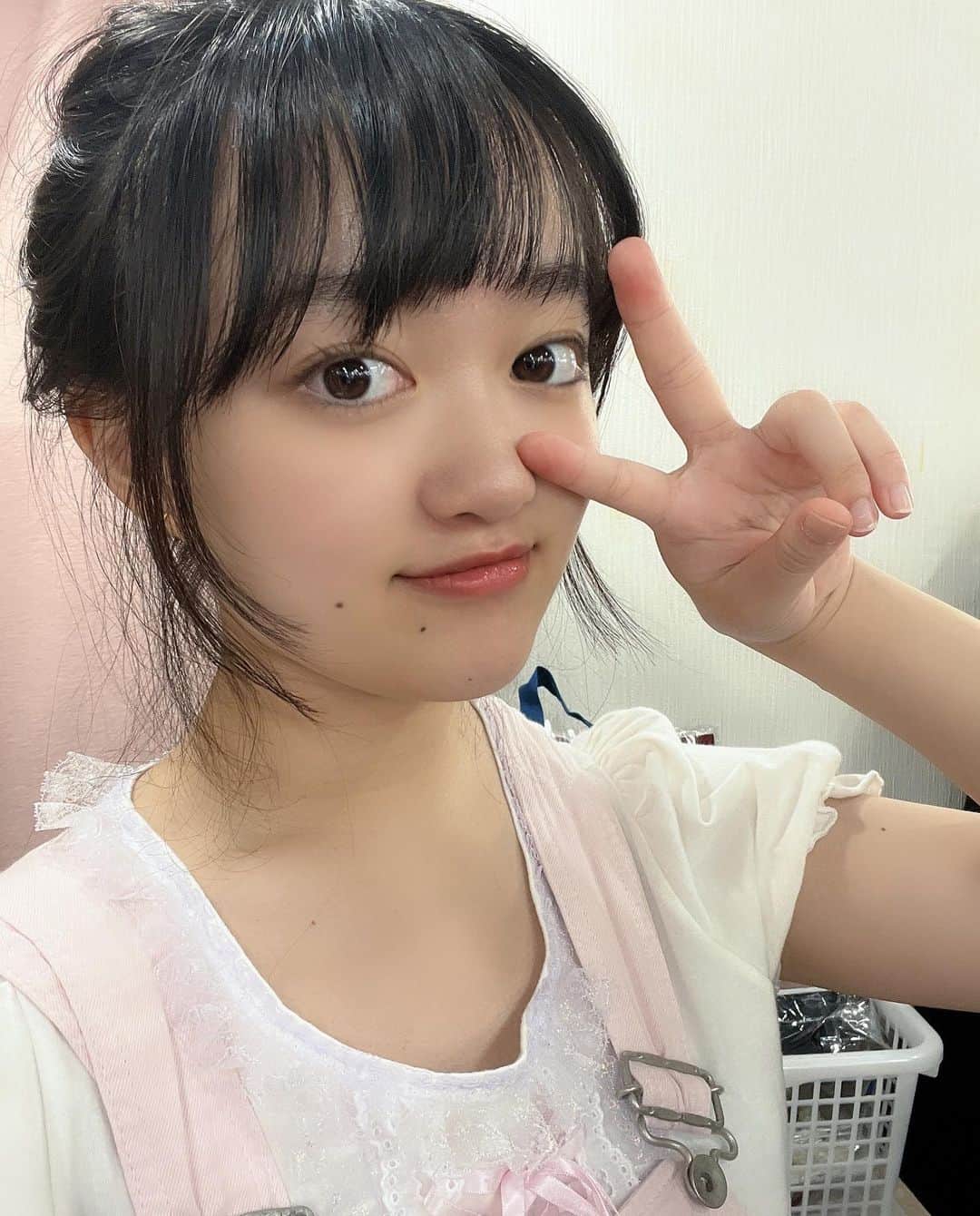 高梨ねねのインスタグラム：「今日も一日お疲れ様です(*´꒳`)_🍵   #高梨ねね  #タレント  #モデル  #アイドル」