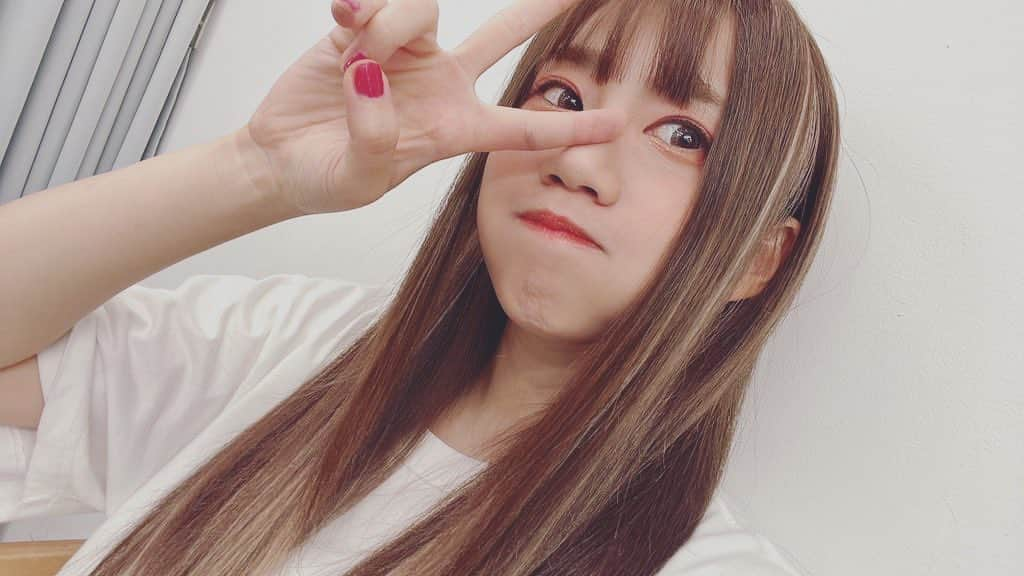 岩淵紗貴のインスタグラム：「今日はMV撮影😗」