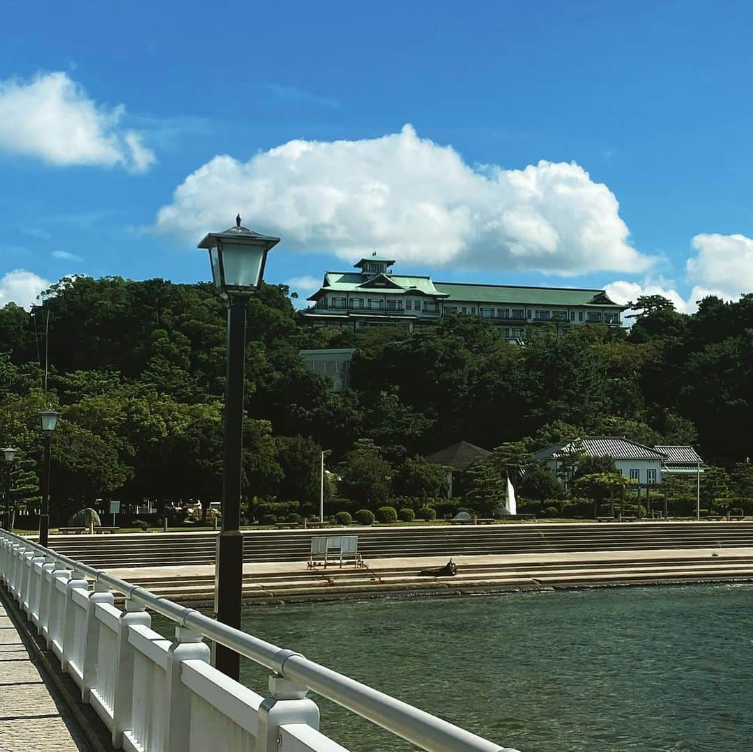 日比野玲さんのインスタグラム写真 - (日比野玲Instagram)「毎度〜！  #八百富神社 #竹島橋  #蒲郡クラッシックホテル  #スーパームーン  #あるね」9月1日 15時25分 - aquilano_hibino