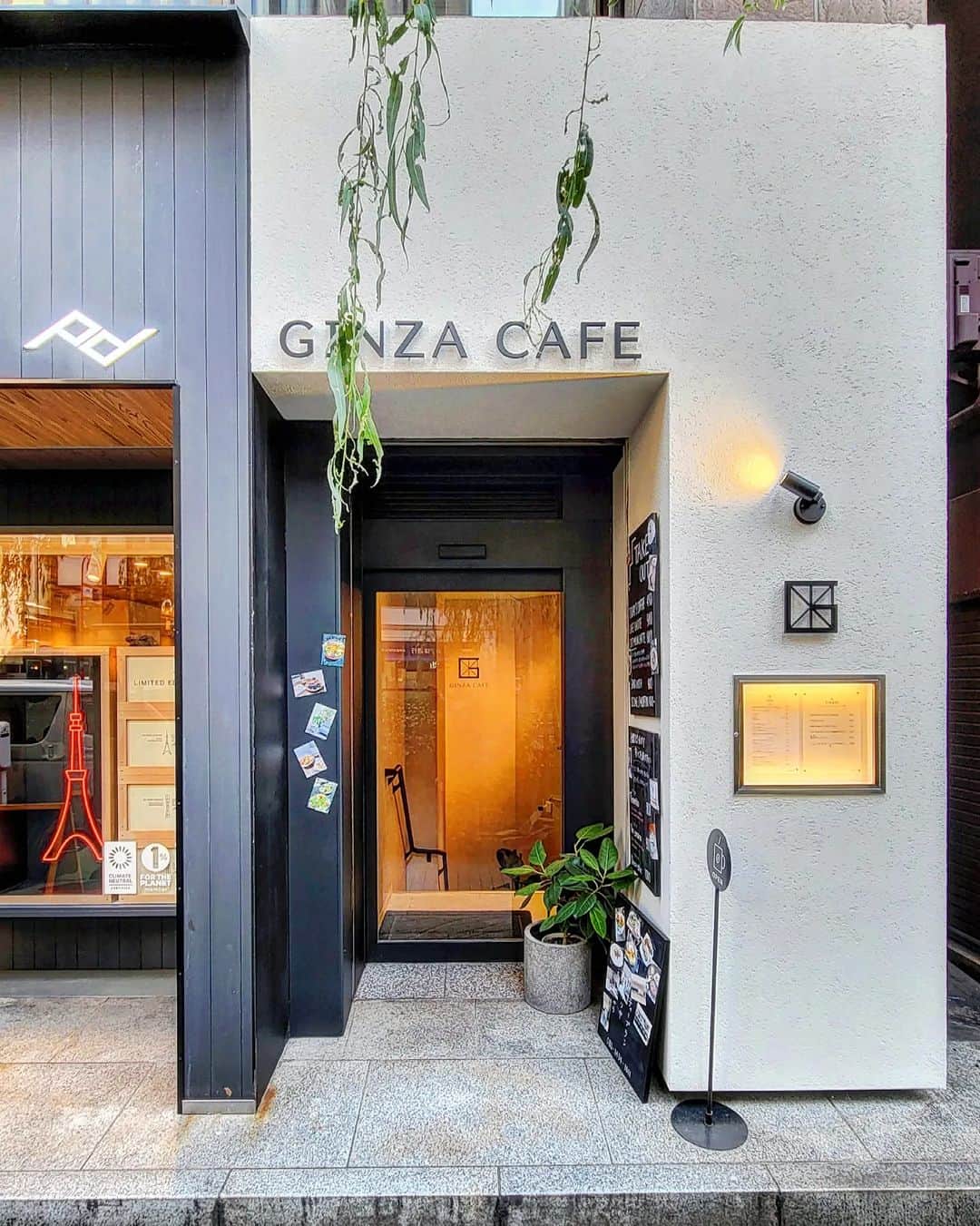 CAFE-STAGRAMMERさんのインスタグラム写真 - (CAFE-STAGRAMMERInstagram)「Hello September, Hello Ginza Tokyo.  トリプル台風からはじまる、９月ですね♪  #銀座 #☕ #銀座カフェ #ginza #ginzacafe #cafetyo #tokyocafe #カフェ #cafe #tokyo #咖啡店 #咖啡廳 #咖啡 #카페 #คาเฟ่ #Kafe #coffeeaddict #カフェ部 #cafehopping #coffeelover #discovertokyo #visittokyo #instacoffee #instacafe #東京カフェ部 #sharingaworldofshops」9月1日 8時08分 - cafetyo