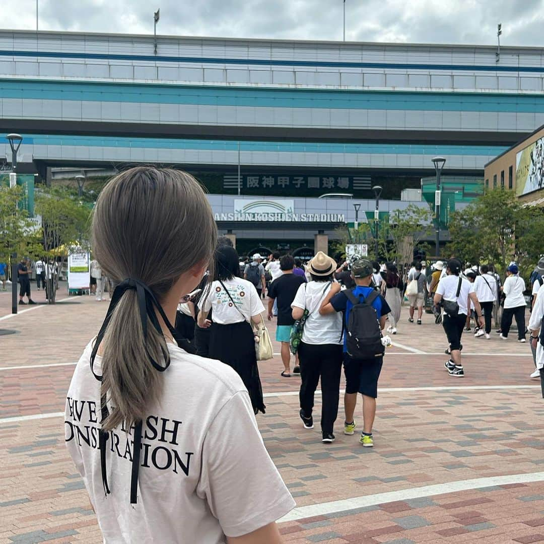 渡邉幸愛さんのインスタグラム写真 - (渡邉幸愛Instagram)「夏の思い出たち😊🌻 今日から9月！秋めいてくるのかな〜？」9月1日 8時52分 - koume_watanabe.official