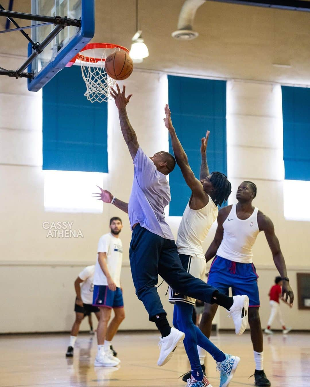 アイザイア・トーマスさんのインスタグラム写真 - (アイザイア・トーマスInstagram)「NEVER QUIT 🏁  📸: @cassyathenaphoto」9月1日 9時31分 - isaiahthomas