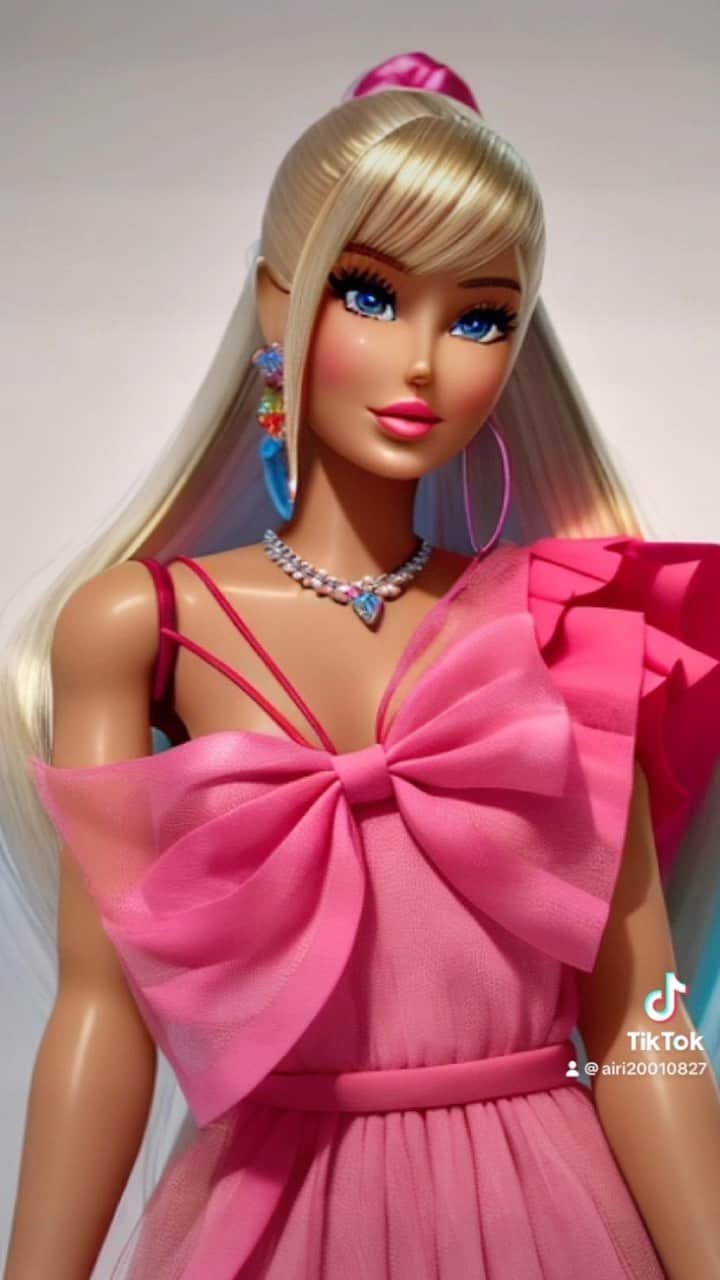 長谷川愛里のインスタグラム：「#tiktok アップしたよ🎶 Barbie filter😳🩷 今日も素敵な1日になりますように✨  #長谷川愛里」