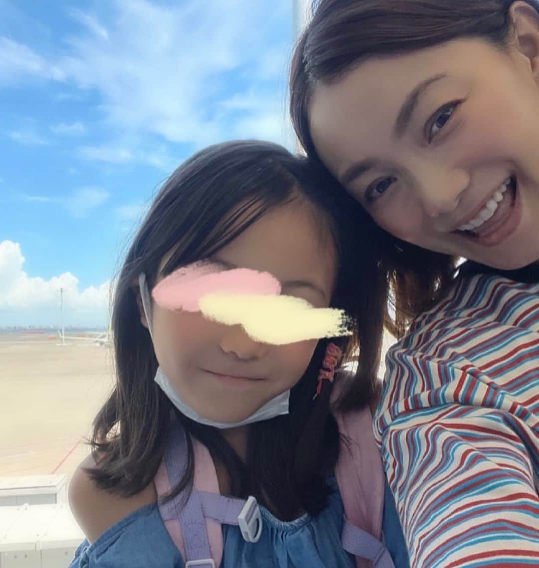 のインスタグラム：「今日から9月です♪  子供たちの夏休みも終了ー！ ママ達もお疲れ様でした👏 今日からまた頑張りましょう  今年の夏休みは濃かった。 4年ぶりに宮崎へ 帰省することができました  お姉ちゃんもウキウキだったなあ😊  #2023  #夏休み  #帰省」
