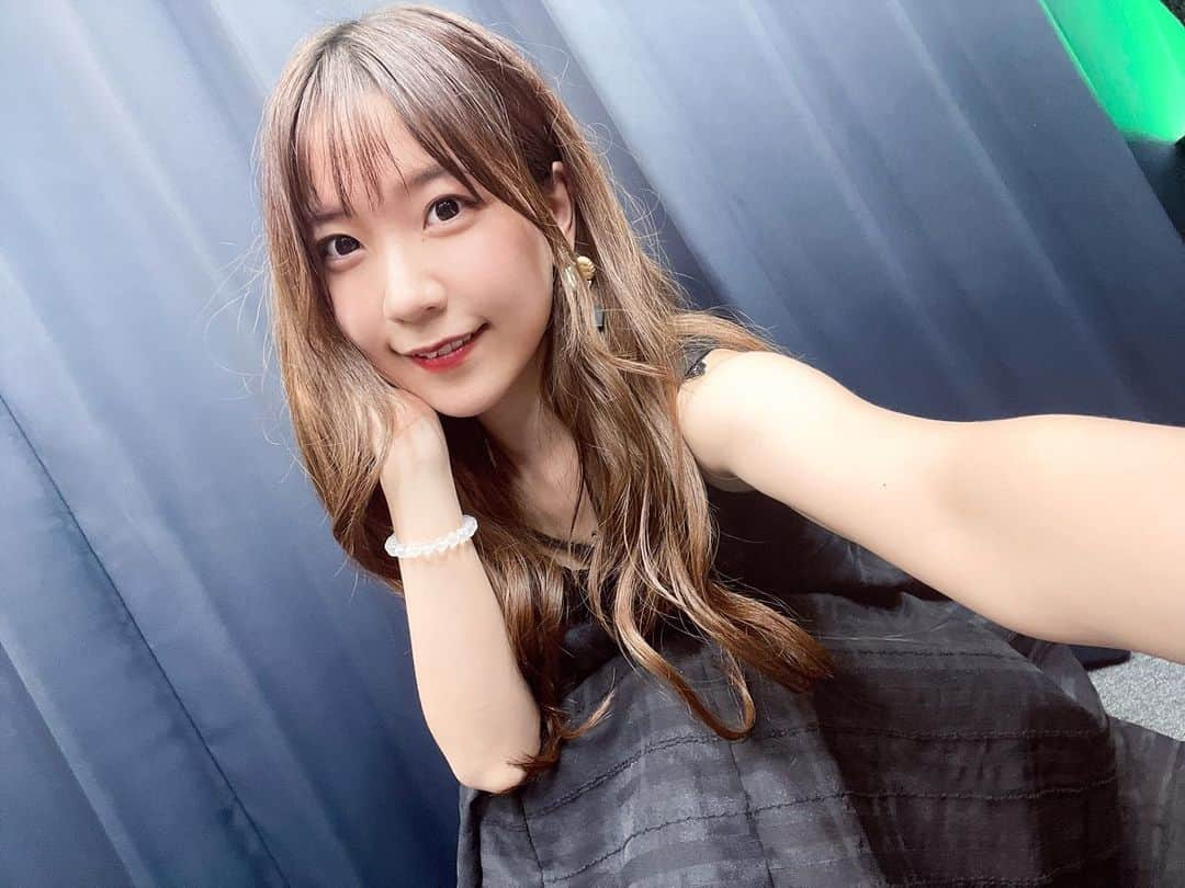 安齋由香里のインスタグラム：「2023/09/01 #あんクロ10連 P01  大人っぽいかな？」