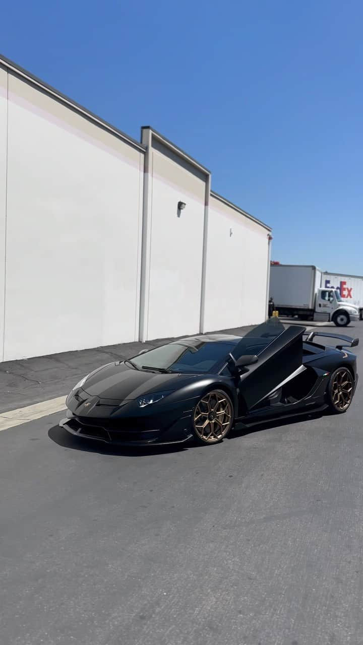 Simeon Pandaのインスタグラム：「Adding the VF Engineering touch to this @simeonpanda’s Aventador SVJ Roadster!   ✅ SVJ Race Exhaust ✅ Performance ECU Software - FLAMES INCLUDED! 🔥  Car #4 Successfully completed for Simeon. What’s next? 🤔  -  sales@vfengineering.com  -  #carsofinstagram #vfengineering #vfsupercharged #aventador #svj #vftuned」