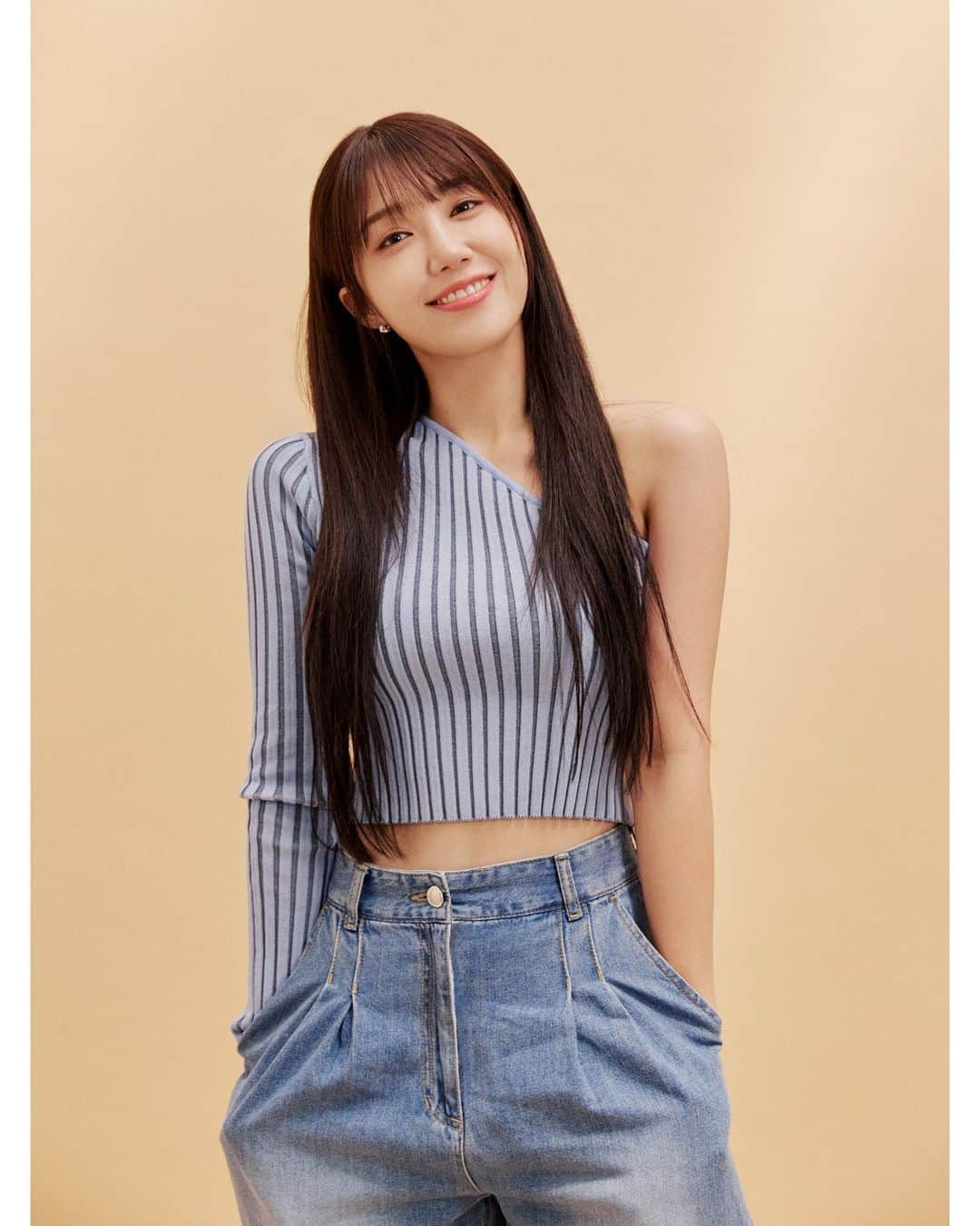 Apinkさんのインスタグラム写真 - (ApinkInstagram)「[#정은지] 2023 JeongEunji Profile IMAGE  #Apink #은지 #EunJi」9月1日 12時00分 - official.apink2011