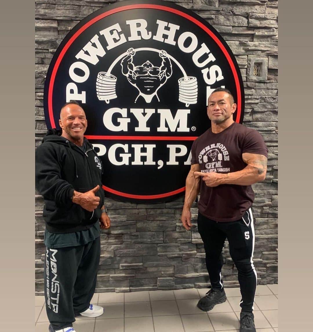 Hidetada Yamagishiさんのインスタグラム写真 - (Hidetada YamagishiInstagram)「I’m very proud of my best friend/ training partner / business partner Dr. George AKA @drdoomoffroad for his accomplishments tonight at NPC North American championships. He’s a absolute monster in the gym when it comes to training but very kind to every members of @powerhousegymlasvegas George is always helping someone everywhere he goes which shows his character.  The result tonight wasn’t what we expected but all we can do is to continue doing what we love and come back better. Time to get back to work!  @iriskyle @mrs_doom_21」9月1日 12時00分 - hideyamagishi