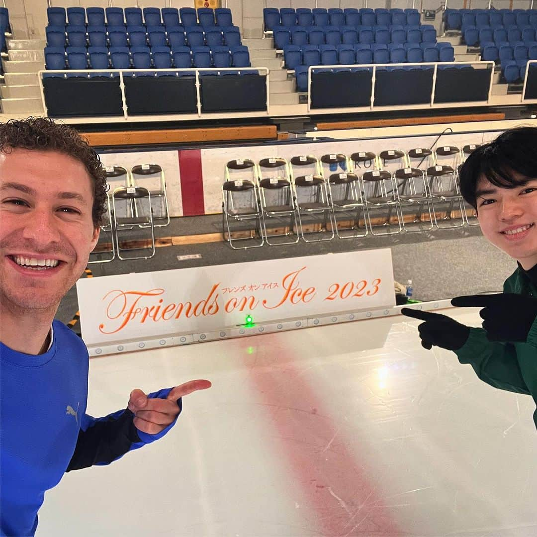 ジェイソン・ブラウンさんのインスタグラム写真 - (ジェイソン・ブラウンInstagram)「📸⛸️ #foi2023 #photodump 🎌  #friendsonice #japan #shinyokohama #figureskating #skating #iceskating #show #iceshow #フレンズオンアイス @foi2023_official_account」9月1日 12時46分 - jasonbskates