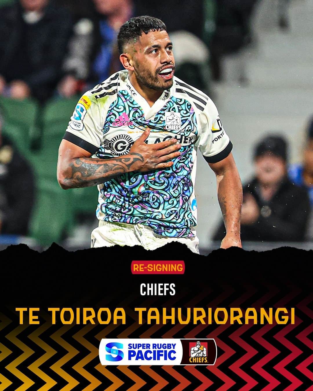 Super Rugbyさんのインスタグラム写真 - (Super RugbyInstagram)「A pair of big re-signings for @chiefsrugby in Cortez Ratima and Te Toiroa Tahuriorangi 📝」9月1日 13時08分 - superrugby