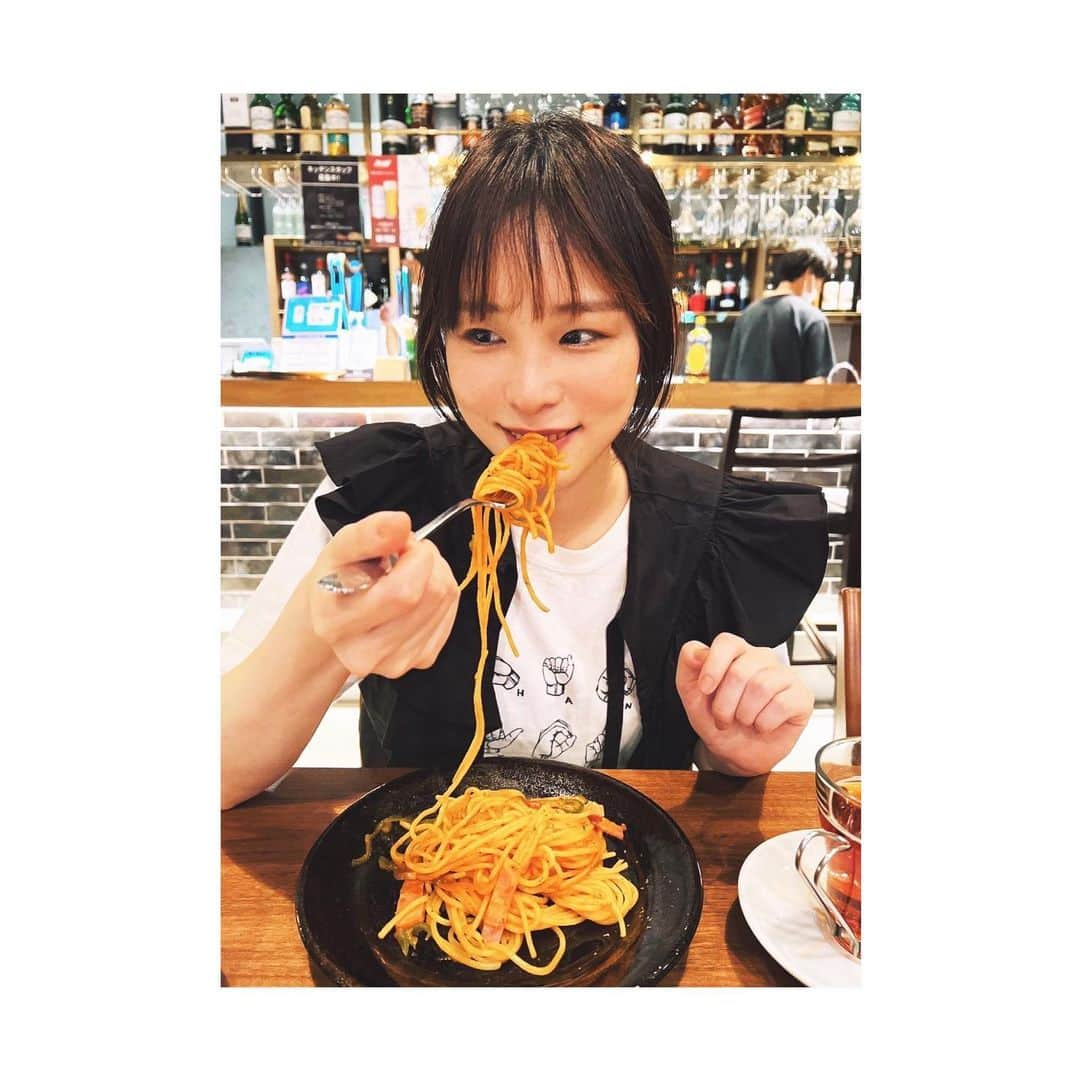 神田莉緒香のインスタグラム：「--- ナポリタンってどうして急に食べたくなるのか。  9月はじまりましたね。 秋も冬ももりもりだっ。  . #ナポリタン」