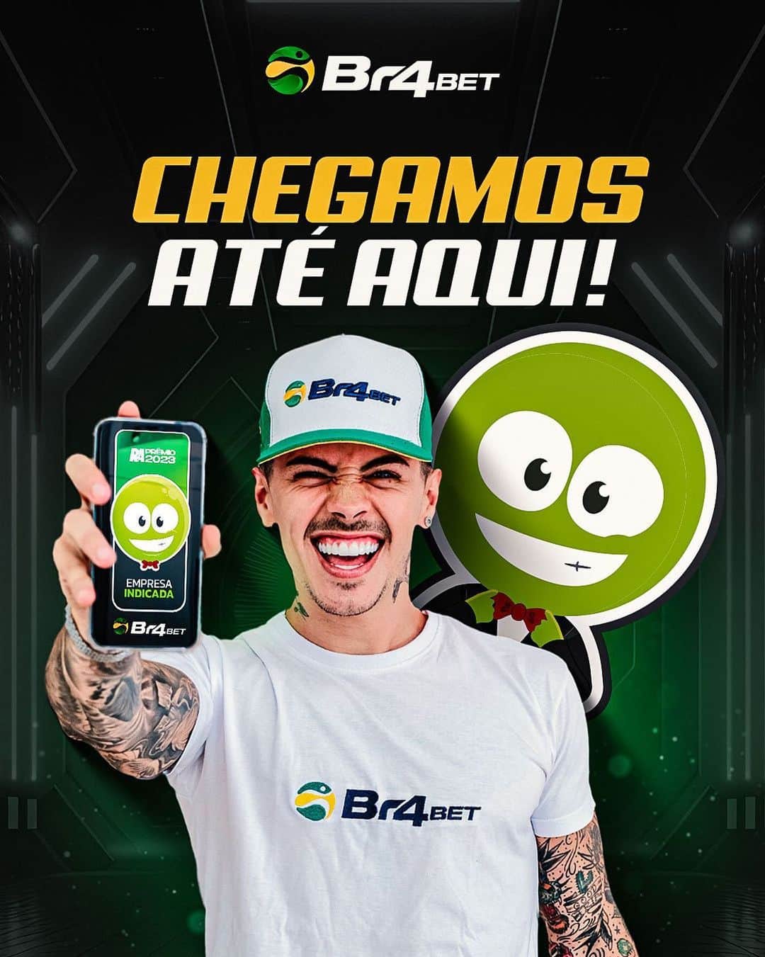 のインスタグラム：「FAMÍLIA! 🤩 Eu sempre digo que é a que mais cresce e não é atoa, né?! Graças a vocês chegamos até aqui e agora a @br4bet está concorrendo ao “Prêmio Reclame Aqui”! Inclusive as votações se iniciam HOJE, 01/09, e contamos com vocês para chegarmos ao pódio! Temos um link exclusivo aqui na minha bio, tá? BORA TRAZER PRA CASA! 🏆」