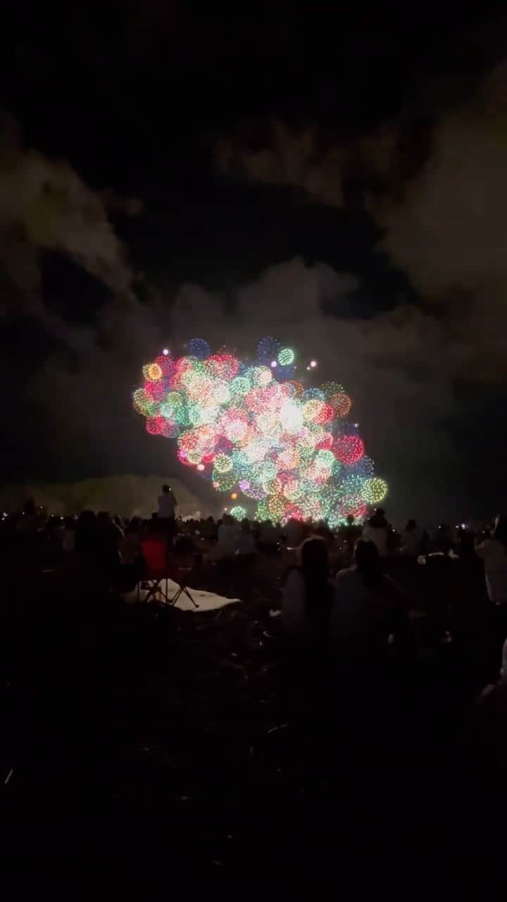 池山智瑛のインスタグラム：「. この最初の花火好き💖 .」