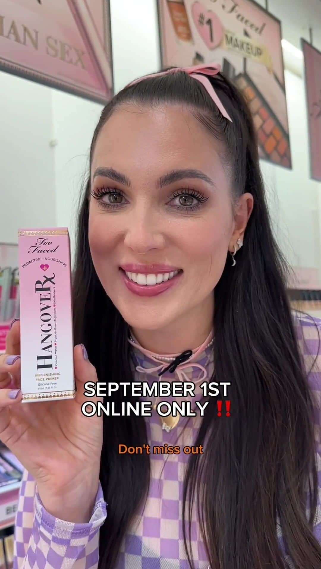 Too Facedのインスタグラム：「Don’t miss out on this @ultabeauty 21 Days of Beauty deal ‼️ 50% off our Hangover Replenishing Face Primer today only 💖 #toofaced #tfcrueltyfree #tfhangover」