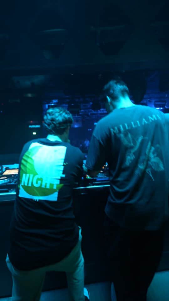 Spinnin' Recordsのインスタグラム：「Yes, we want to party, do you want to party? Mike Williams, Tim Hox - 'The Blonde One' will fire up your nights this weekend 🔥 This banger is OUT NOW on Spinnin' Records.」