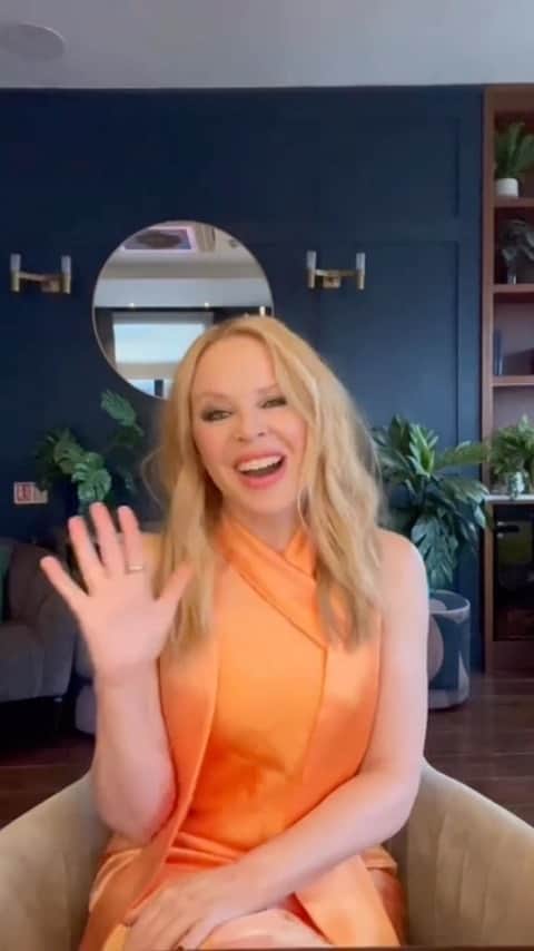 カイリー・ミノーグのインスタグラム：「Win tickets to see global pop superstar @kylieminogue at an exclusive money-can’t-buy gig at O2 Shepherd’s Bush Empire on 27th Sept 2023 with Priority. 🎤  Enter the ballot and be in with a chance of winning two free tickets to this intimate event. 🥳  Link in bio. Terms apply.」