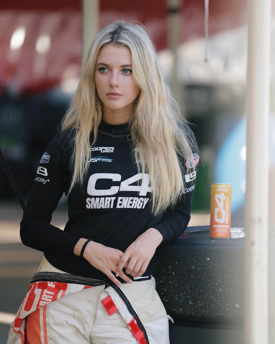 Lindsay Brewerのインスタグラム：「It’s the final race weekend of the season here at @portlandinternationalraceway🏁 I really enjoy this track and I’m excited to see what we can do!」