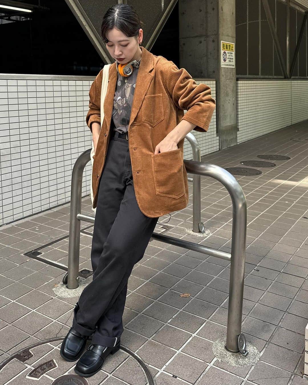 mahoさんのインスタグラム写真 - (mahoInstagram)「＊こちらのジャケットも周年アイテム✌🏻 . #ootd#メンズライク#シティーガール#シティーボーイ#ミリタリーコーデ#outfit#mensfashion#used#classystreetwear#freshfits#outfitoftheday#pauseshots#snobshots#military#cityboy#cityboyootd#whatwewear#whatwelike @favclo.official」9月2日 20時40分 - mhpht_