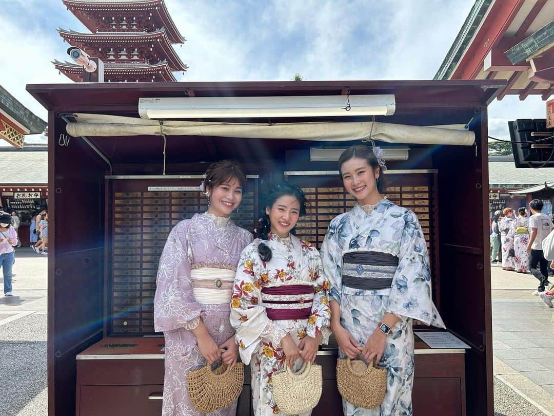 仲川遥香さんのインスタグラム写真 - (仲川遥香Instagram)「三姉妹🩷💛🩵  👘 … @village_tokyo   #indonesia #jakarta #sister #ジャカルタ生活 #一時帰国 #浅草 #レンタル着物 #レンタル着物浅草 #着物 #夏」9月1日 16時38分 - haruuuu_chan