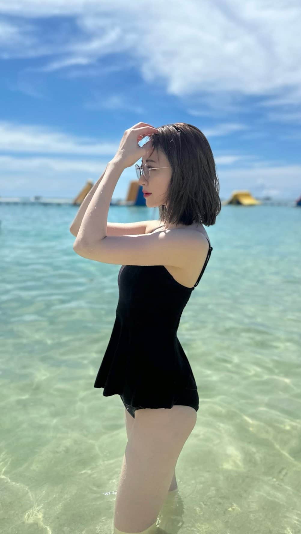 新部宏美のインスタグラム：「🏖️」