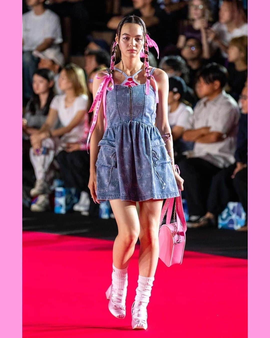 藤田エミリさんのインスタグラム写真 - (藤田エミリInstagram)「A BATHING APE® 2024 S/S RUNWAY SHOW🤍APEE 1st look🎀  #bape #abathingape #apee」9月1日 17時17分 - 7_emil_y