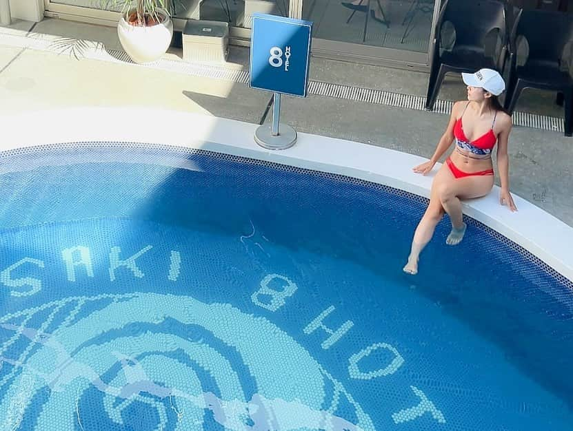 ひかりのインスタグラム：「久しぶりのサウナ🧖‍♀️ 水風呂の代わりにプールにダイブ🏊‍♀️ ##pr#プロモーション#茅ヶ崎#8hotel #サウナ#サ活#サウナー」