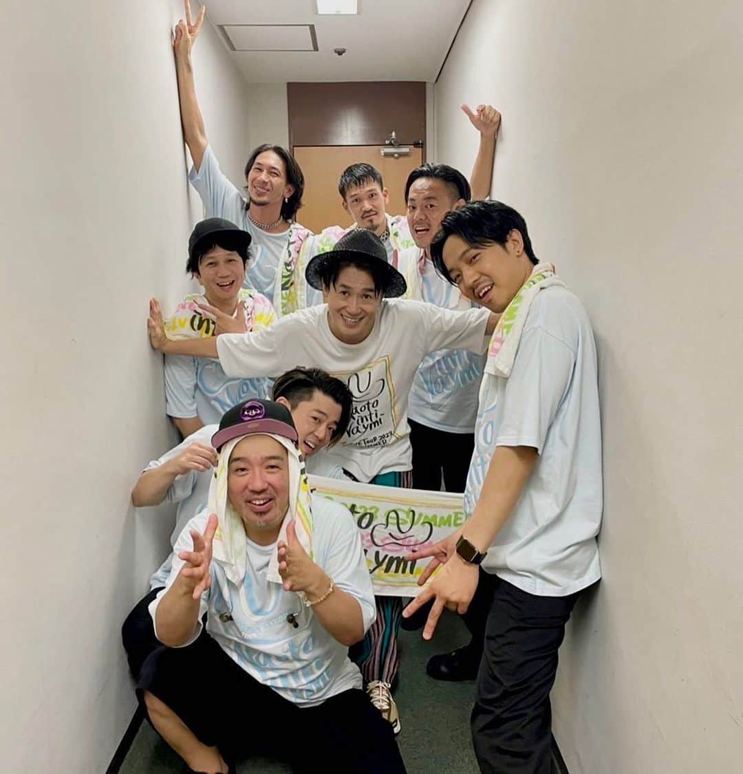 鈴木渉のインスタグラム：「セミファイナル、神奈川県民ホール！横浜市民としては嬉しい盛り上がりでした！  感謝を込めて  #ナオトインティライミ #神奈川県民ホール」
