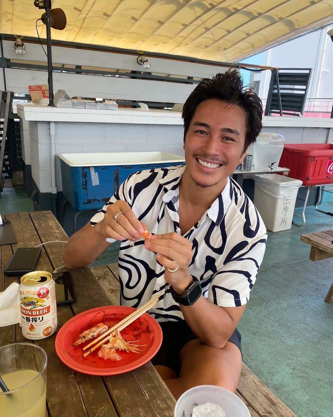 石垣彰啓のインスタグラム：「8月最後に江ノ島で夏をしてきました🌊 みんなは2023年の夏も楽しんだかな？ 今日から9月！ 今度は食欲の秋を楽しもう🍚」