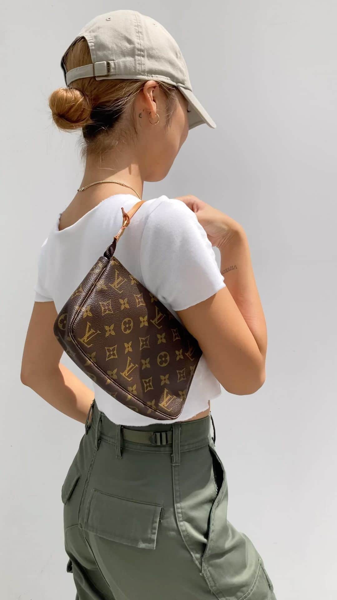 Vintage Brand Boutique AMOREのインスタグラム