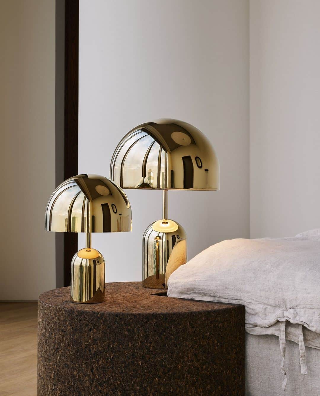 トム ディクソンのインスタグラム：「Inspired by the chromed bumpers of vintage automobiles, our BELL comes in both portable and table light versions.⁠ ⁠ @designresearchstudio⁠ @petenavey⁠ #OneParkDrive⁠ ⁠」