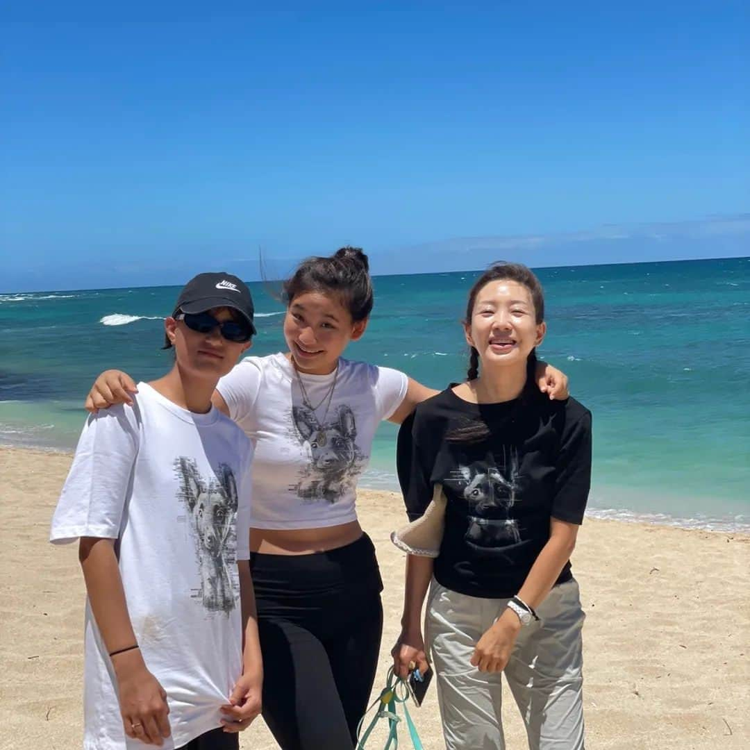 イ・アヒョンさんのインスタグラム写真 - (イ・アヒョンInstagram)「눈이 넘나 부셔서...  #Hawaii #northshore #real hawaii # must visit honolulu#wadog for all of us」9月1日 19時13分 - ujl1011