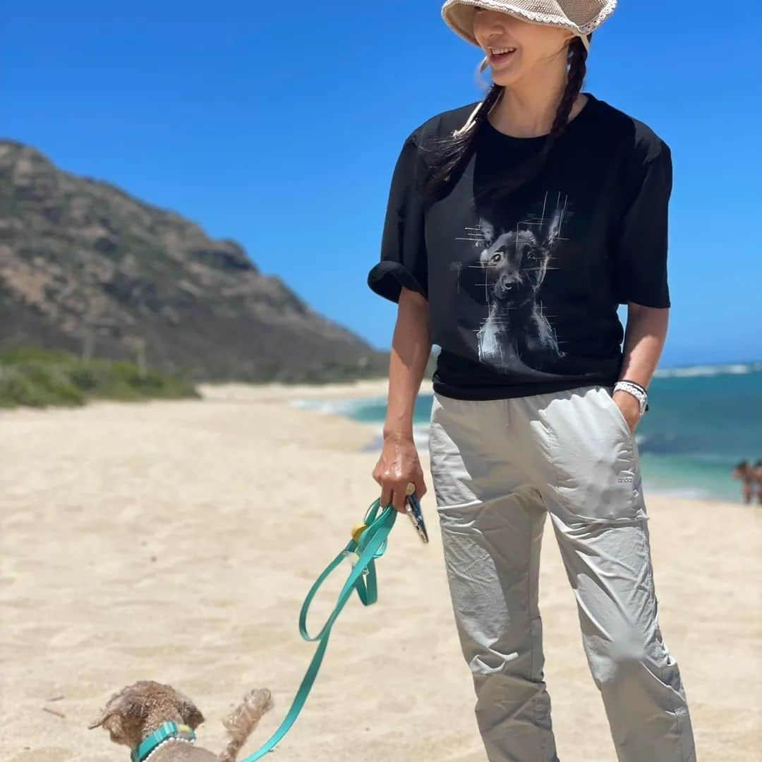 イ・アヒョンさんのインスタグラム写真 - (イ・アヒョンInstagram)「눈이 넘나 부셔서...  #Hawaii #northshore #real hawaii # must visit honolulu#wadog for all of us」9月1日 19時13分 - ujl1011