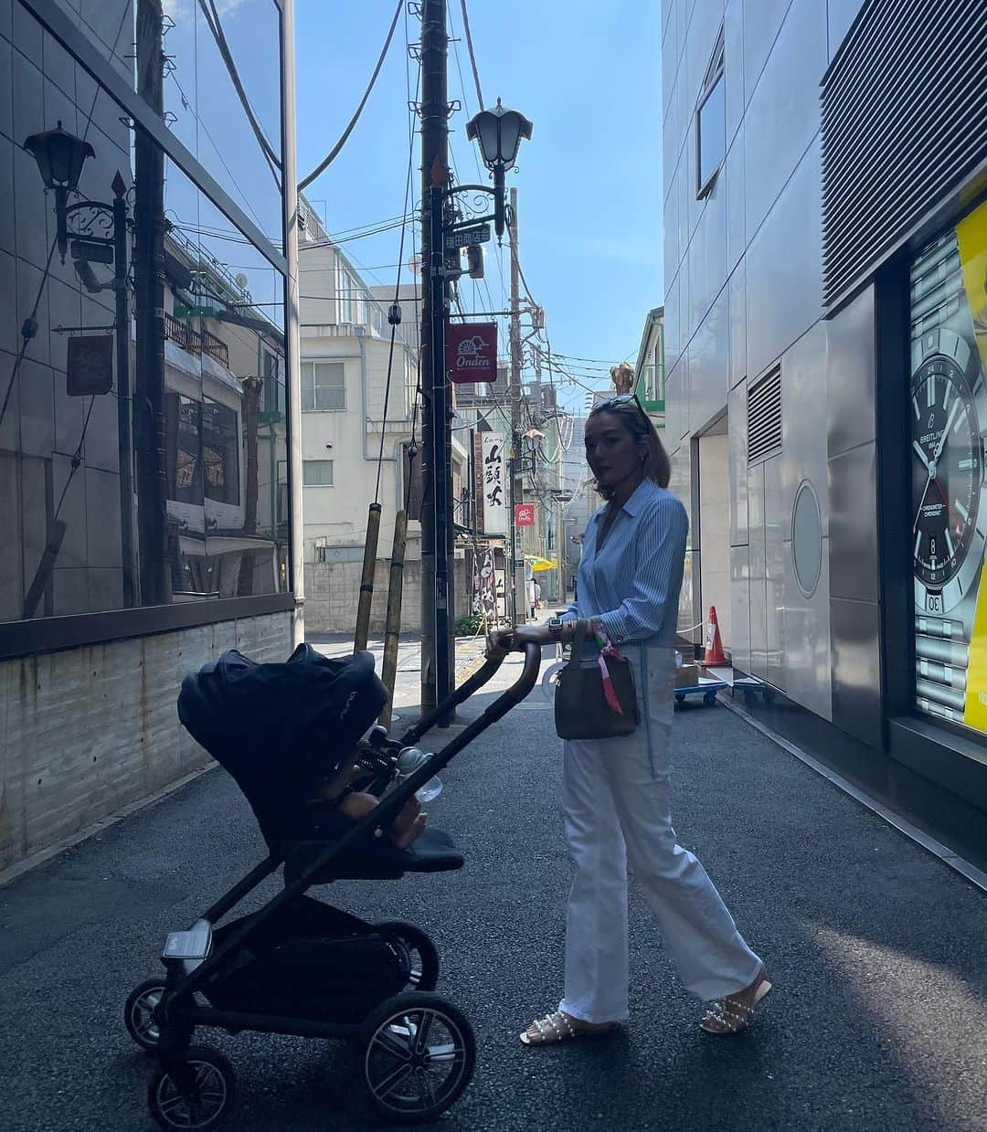 結子さんのインスタグラム写真 - (結子Instagram)「Date with Karen🤍 やっぱりnunaのベビーカーは使いやすい、トアがよく寝ます🥹 #omotesando#nuna#tokyo」9月1日 19時45分 - yuiko_yyy