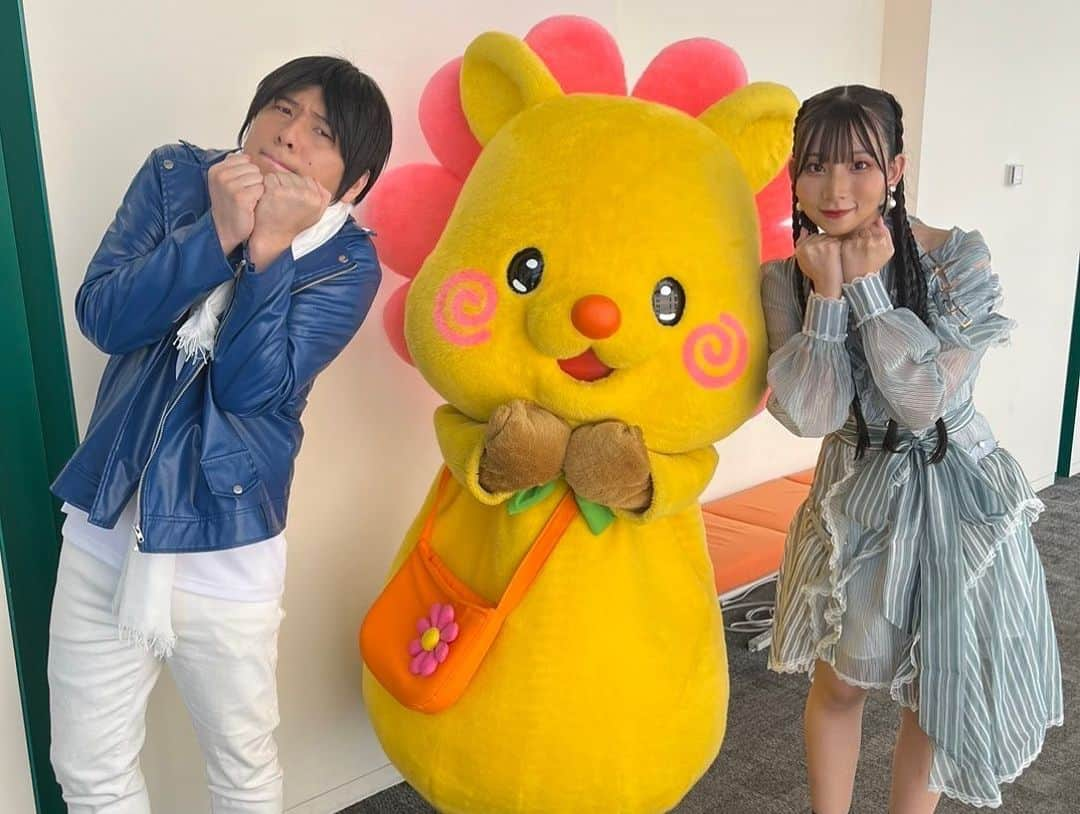 日本テレビ「ヒルナンデス！」さんのインスタグラム写真 - (日本テレビ「ヒルナンデス！」Instagram)「. 今日のゲストはs**t kingzの#NOPPO さん #OGURI さん🕺✨🕺✨Hey! Sɑy! JUMPの#山田涼介 さん #知念侑李 さんでした❤️🩷  羽田エアポートガーデン、久本さんとたくさんの方の交流が見ていてとっても楽しかったです✈️協力して下さったみなさん、ありがとうございました！！  いにしえヒットソング、スタジオの解答率を見ると今回は難しめでしたね🤣正解を歌ってくださったのは#Mr.シャチホコ さんと#よよよちゃん でした✨✨  そして今日、9月1日は「防災の日」ということで、クイズ！ベストセラーは備蓄食材で作るおかずについて！驚きばかりでした🍅  🌼来週(月)のヒルナンデスは〜？🌼  ①大御所芸能人が行く！アレンジレシピ奉行コストコスペシャル 藤あや子さんがコストコ食べきりアレンジを披露！ マンゴーとそうめんを使ってキンパにアレンジ！ さらに余った和山椒照り焼きを使って簡単和風ハンバーグも！  ②主婦がやっている！料理のコツテスト＜豚キムチ＞ 豚キムチをおいしく作るコツが学べる！ 残暑を乗り切る！豚キムチのコツテスト！  ③カレー企画 ほぼ３６５日カレーを食べるゴスペラーズ黒沢さんおすすめのカレーを紹介！  #ヒルナンデス #浦野モモ (C)日本テレビ」9月1日 19時53分 - hirunandesu_ntv_official