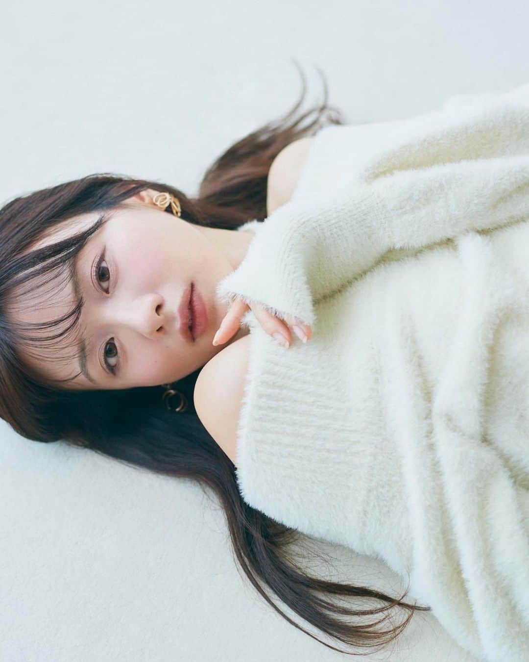 森香澄のインスタグラム：「. dazzlin knit collection ♡ モデルを務めさせていただきました！ . お洋服全部可愛くて、ニットの季節が楽しみになりましたああ🥺💭」