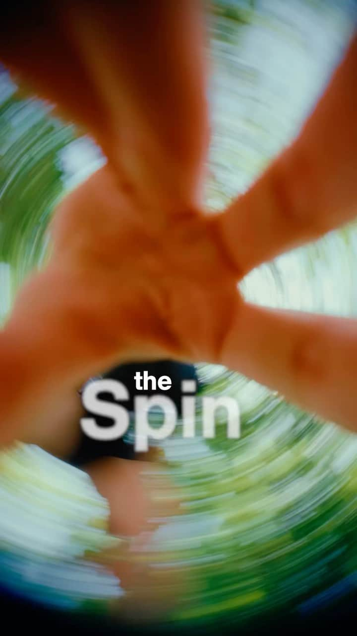 岳のインスタグラム：「The Spin Transition✨ #transitions #editing #filmmaking」