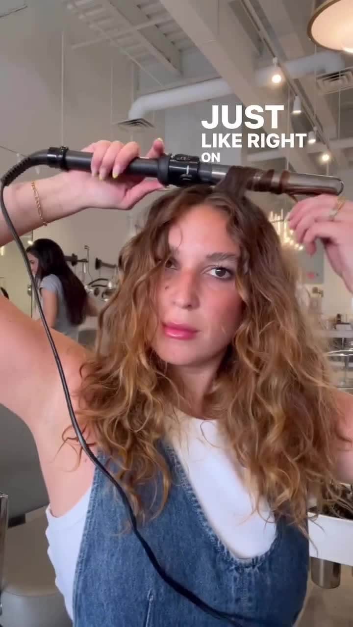 Sam Villaのインスタグラム