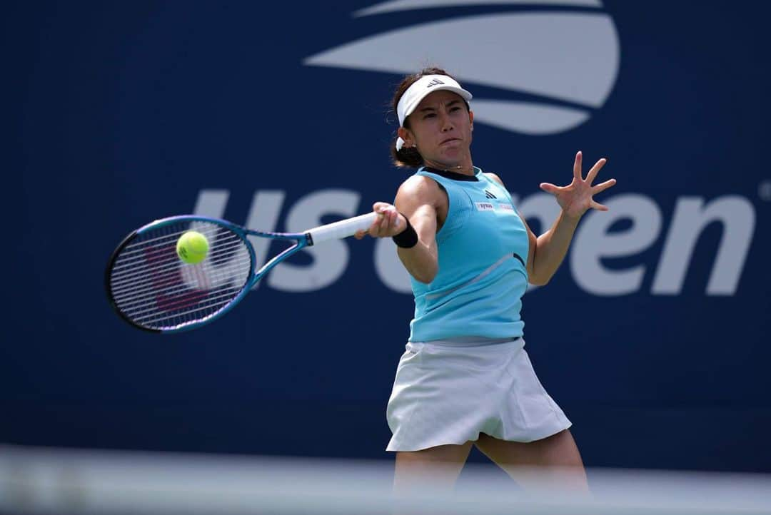 加藤未唯のインスタグラム：「2nd round @usopen 🗽🍎  1回戦突破で、今日は2回戦！ 応援よろしくお願いします❤️🫶 📸Hiroshi Sato #usopen #tennis #doubles #adidas #wilson #アディダス #ウイルソン #ダブルス」