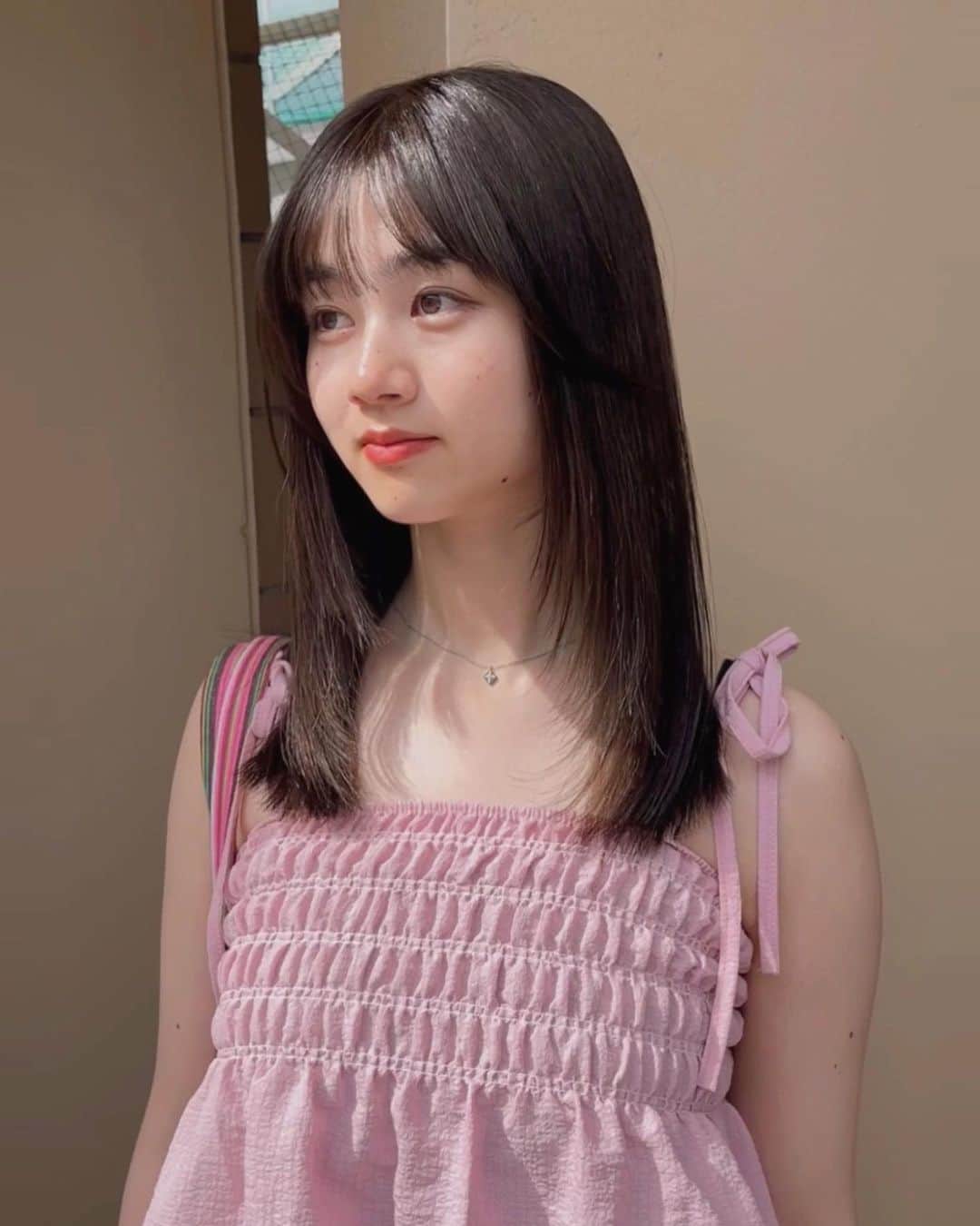 金田和樹のインスタグラム：「人気のミディアムレイヤーと、ナチュラルグレージュ♡」