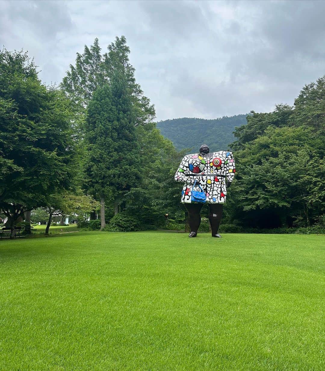 高野桃子さんのインスタグラム写真 - (高野桃子Instagram)「気になっていたの、初めて行った！ 作品見て、その作品の面白い題名考える選手権たのしいよ！！笑  #箱根彫刻の森美術館 #過去pic」9月1日 20時44分 - takano_sd