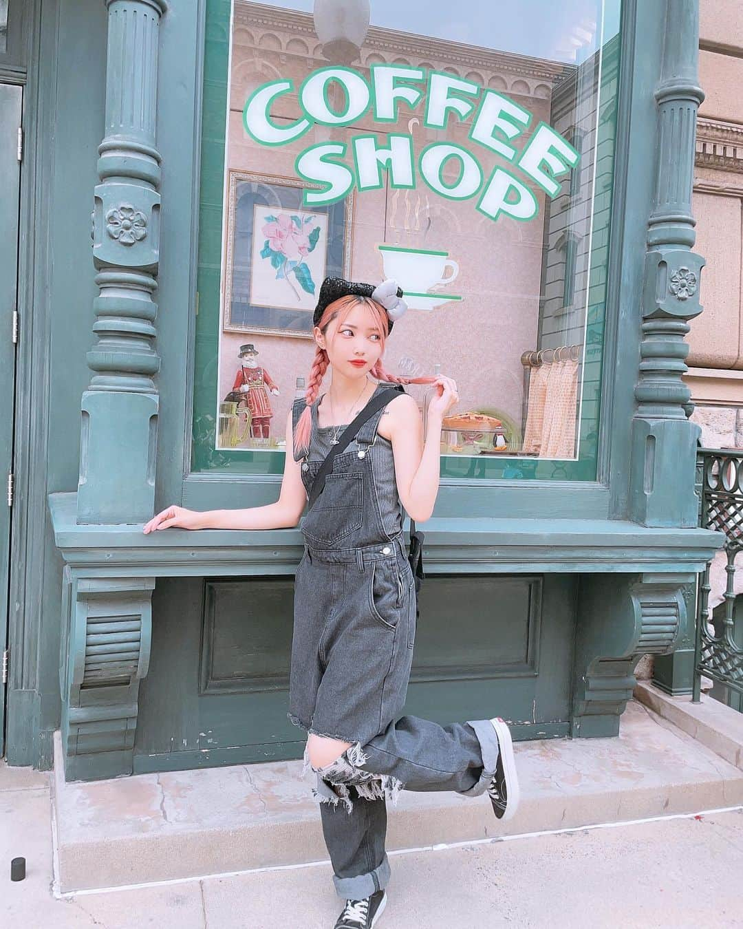 しゅがーさんのインスタグラム写真 - (しゅがーInstagram)「SHEINのお洋服💭きゃわ  #shein #kitty #usj」9月1日 21時39分 - syugasyuga14