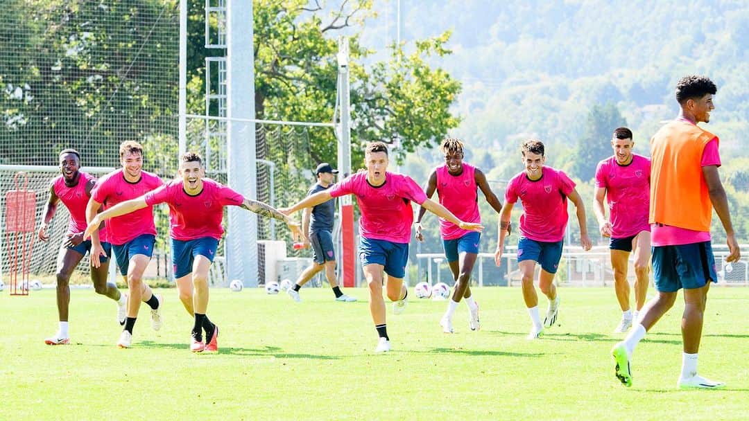 アンデル・エレーラのインスタグラム：「W I N N I N G  T E A M ⚽️❤️」