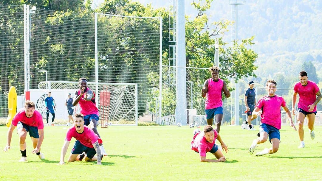 アンデル・エレーラさんのインスタグラム写真 - (アンデル・エレーラInstagram)「W I N N I N G  T E A M ⚽️❤️」9月1日 21時54分 - anderherrera