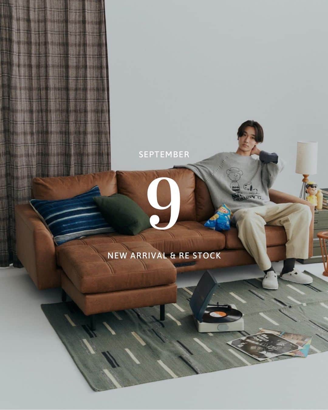 journal standard Furnitureさんのインスタグラム写真 - (journal standard FurnitureInstagram)「NEW ARRIVAL & RE STOCK - SEPTEMBER - ⁡ 9月は秋の新商品が続々入荷！ 人気の商品も再入荷します！ ⁡ ----- ⁡ 【RE STOCK】 ⁡ ■PSF COUCH SOFA ¥165,000 ⁡ ■RODEZ CHAIR NUDE 2nd ¥44,000 ⁡ ■PAXTON LD BENCH umber ¥50,600 ⁡ ■PAXTON LD BENCH ARMPART umber ¥8,800 ⁡ ■PAXTON LD TABLE ¥44,000 ⁡ ■BROOKS HEXAGON TABLE ¥29,700 ⁡ ■LILLE series SOFA 2P ¥101,310 SOFA 1P ¥62,700 CORNER SOFA ¥72,600 OTTOMAN ¥37,510 END TABLE ¥26,070 ⁡ ---- ⁡ #journalstandardfurniture #baycrews #interior #furniture #sofa #personalsofa#livinginterior #sofadesign #livingroominterior  #interiordesign #table #sidetable #bench #diningbench」9月1日 22時03分 - js_furniture
