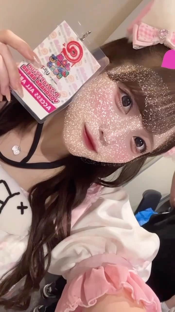 𝐘𝐔𝐑𝐈𝐀のインスタグラム：「. すてねこキャッツっていうアイドル、拾いに来ない？」